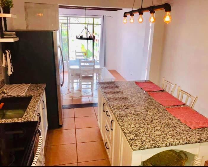 Casa Los Madriz Suite #2 San Isidro De El General Екстериор снимка