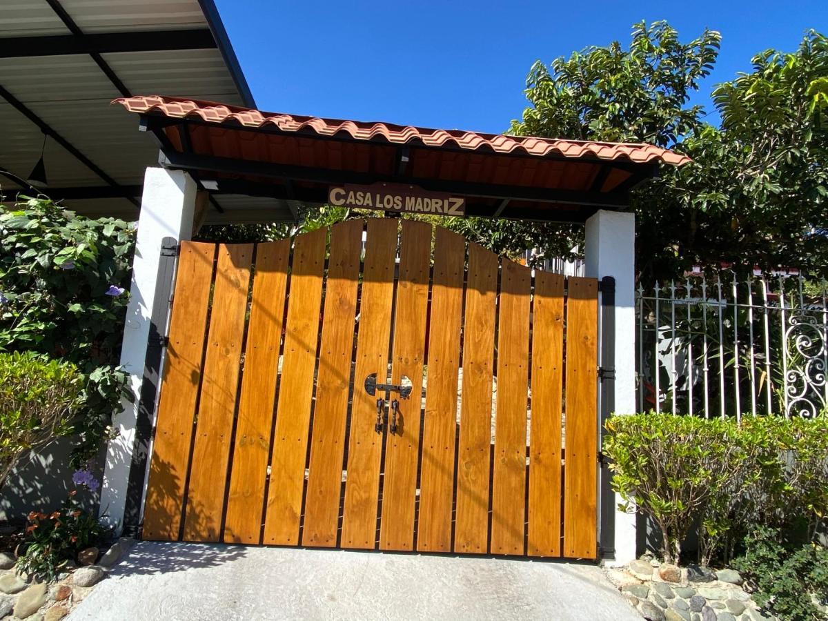 Casa Los Madriz Suite #2 San Isidro De El General Екстериор снимка